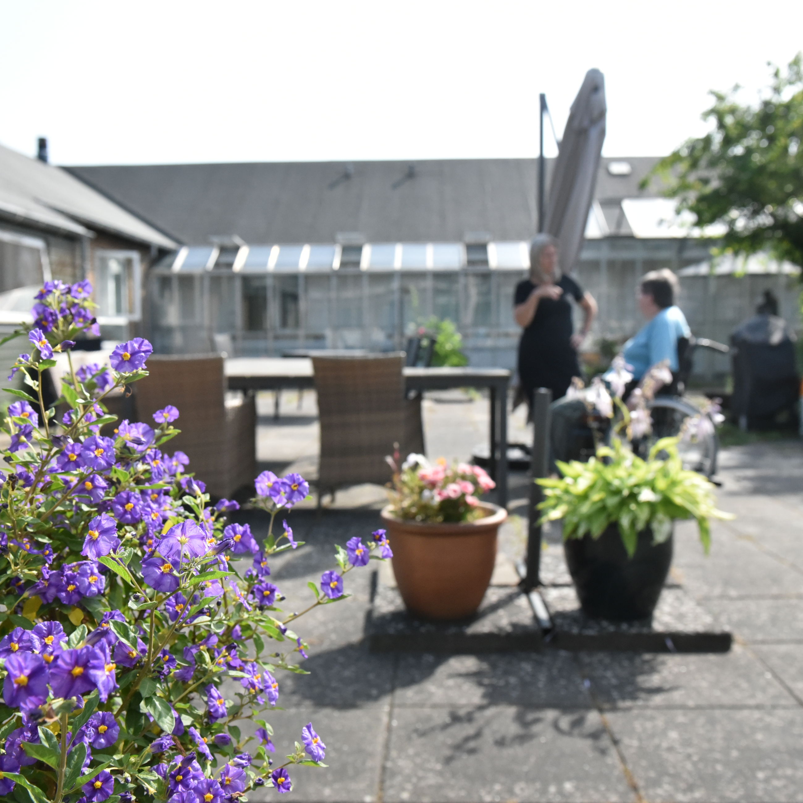 Terrasse hos Dronningborg Plejecenter